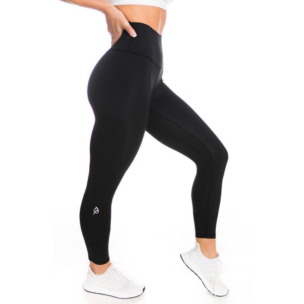 The Alainah III Sleek Legging: 23" P’tula